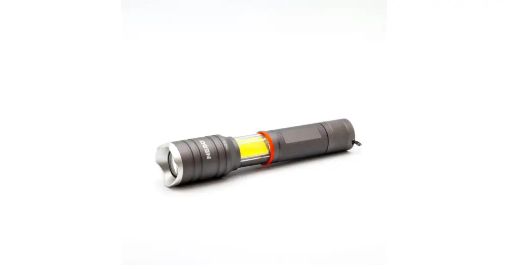 Népszerű NEBO NEB-6746-G TAC SLYDE zseblámpa, 300 lumen, zoom, alumínium burkolat, IPX4, 5 féle üzemmód, elemes működés NEB-6746-G