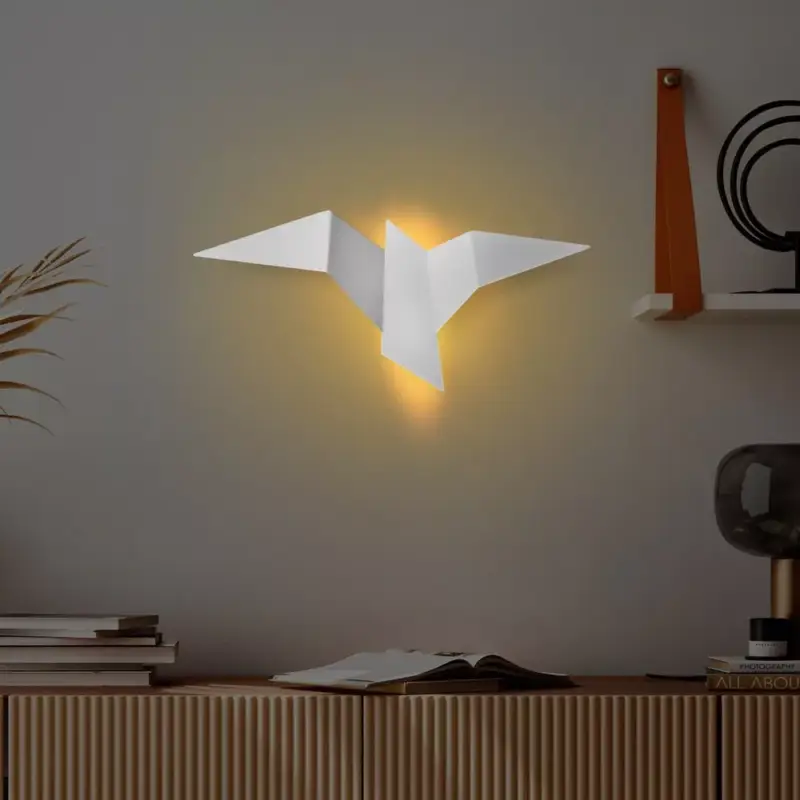 Kedvezmény Stílusos fehér fali lámpa, fém ház, 56 x 14 x 24 cm | IP20, Power LED 1W 3000K | Tökéletes modern lakberendezéshez, elegáns világítási megoldás nappaliba, hálószobába és irodahelyiségekbe