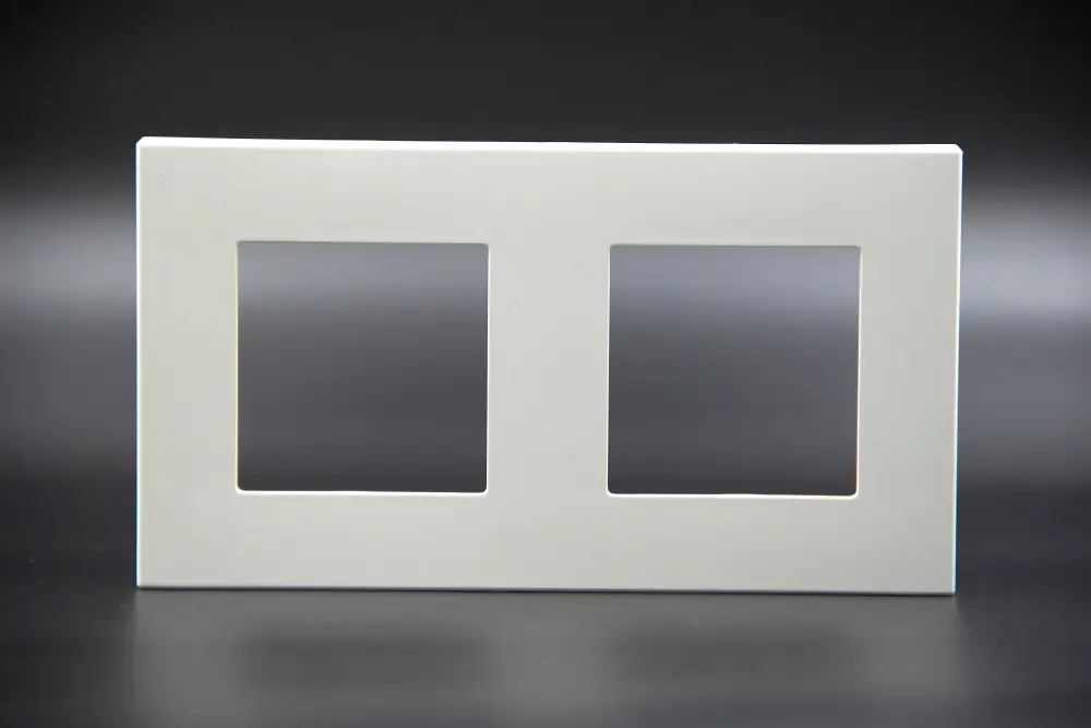 Z-Switch 2-es műanyag keret Fehér Utolsó esély