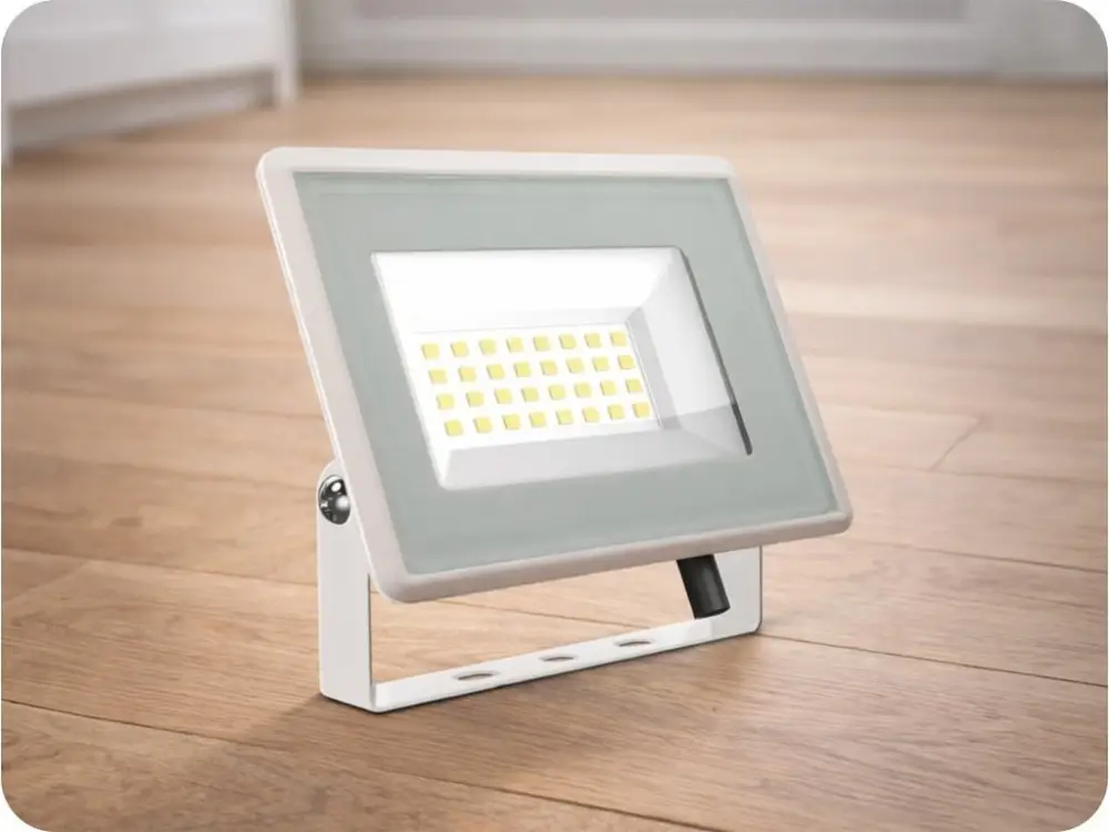 LED reflektor 20W, 1650lm, fehér Ne maradj le