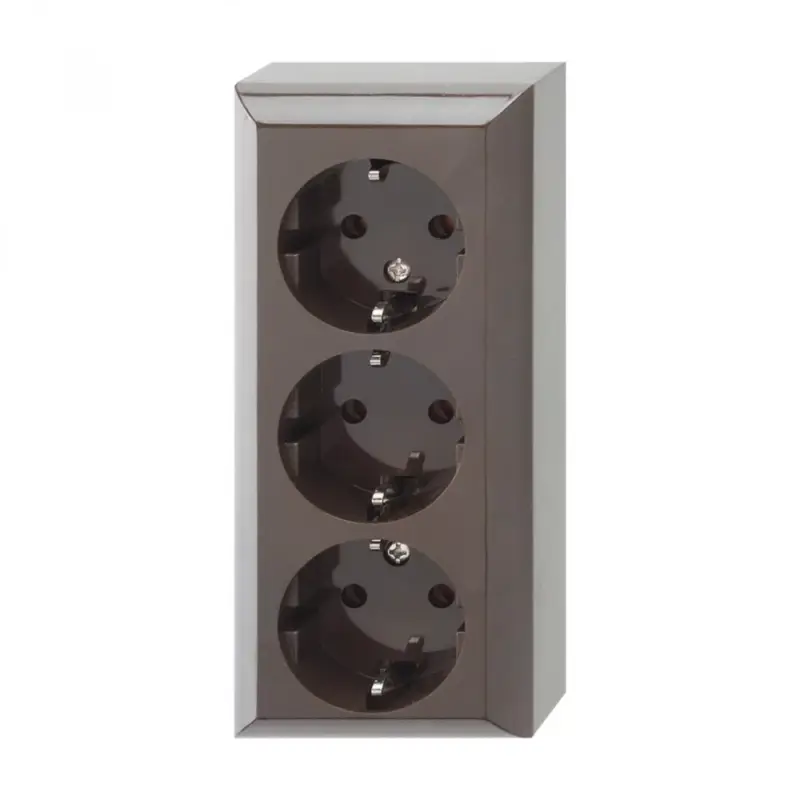 GAO 0510089777 Business Line IP20 3 férőhelyes földelt csatlakozóaljzat, beltéri, 230 V~ /50 Hz / 16 A, barna Népszerű